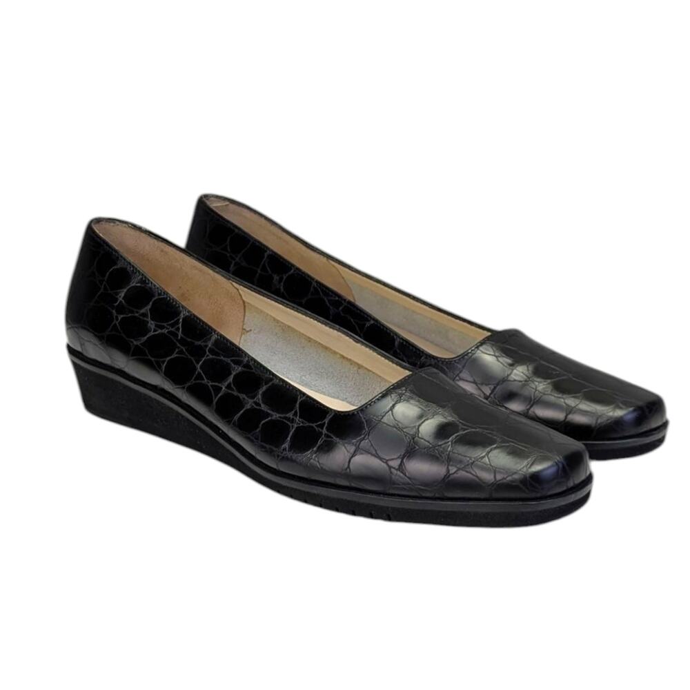 Salvatore Ferragamo Manna Croc Embossed Wedge EUC Size 7.5 AA     S3718
